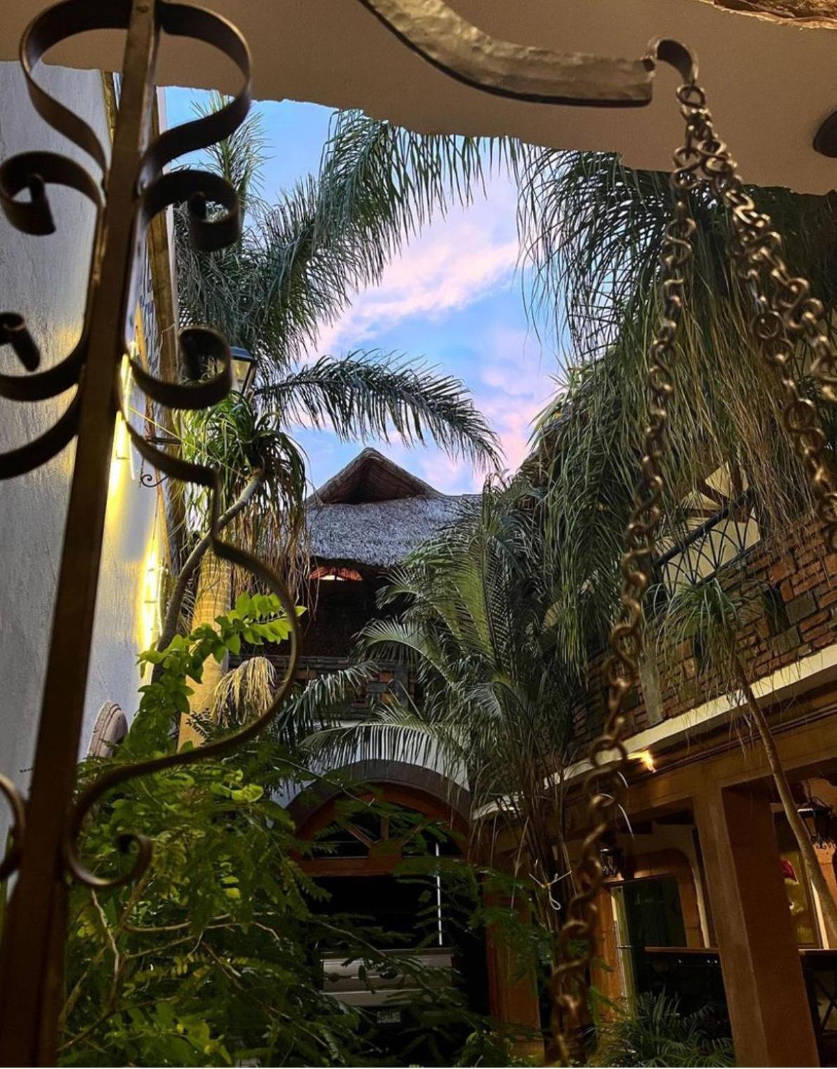 Casa Carmona 33 Hotel เกเรตาโร ภายนอก รูปภาพ