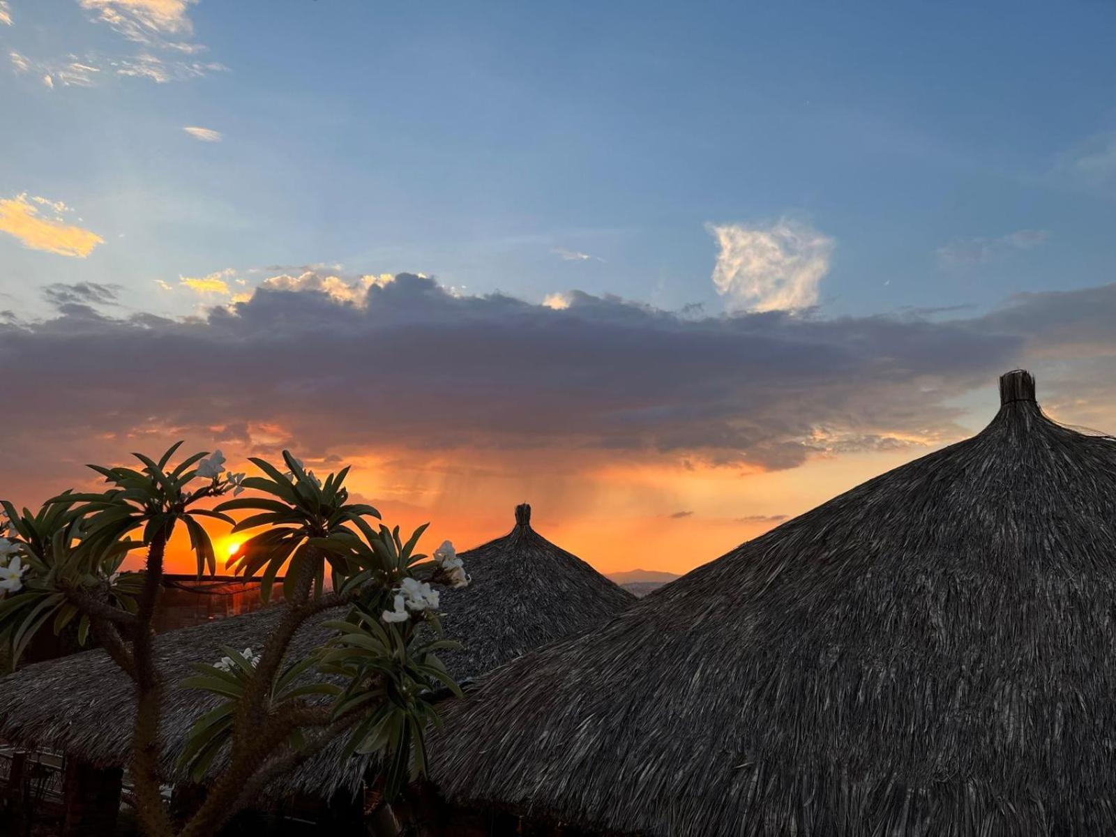 Casa Carmona 33 Hotel เกเรตาโร ภายนอก รูปภาพ